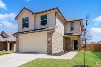 Building Photo - 8333 Yaupon Holly Trl