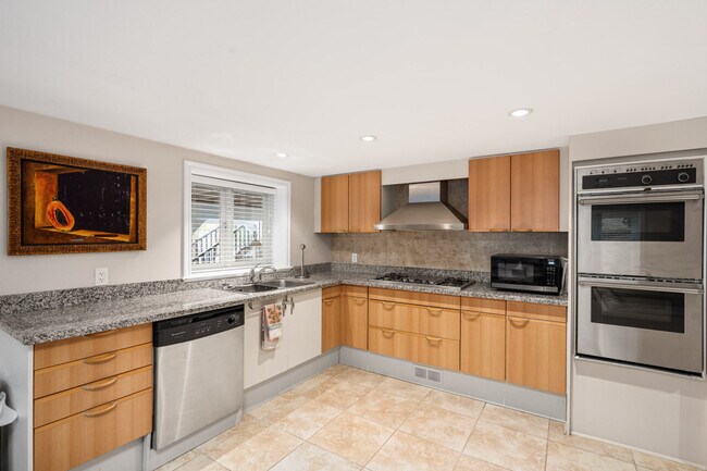 Photo du bâtiment - 2876 W 49th Ave