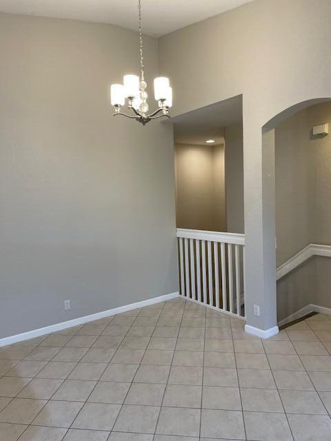Building Photo - 3026 Laurel Ridge Cir