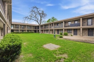 Building Photo - 1226 Baylor Ave