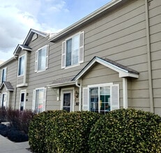 Building Photo - 387 Ellers Grove
