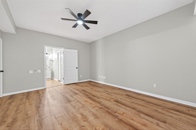 Building Photo - 4735 Cashel Glen Dr