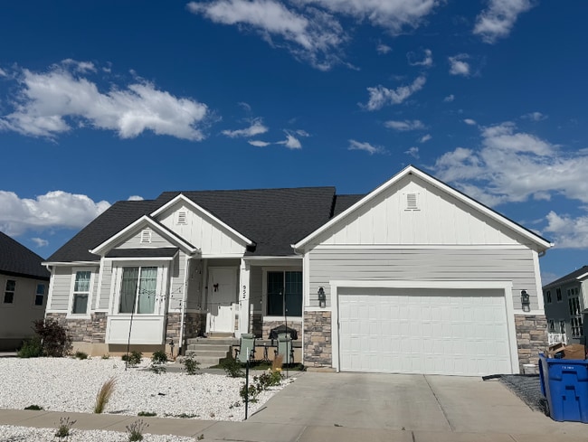 Building Photo - 952 S 1350 E