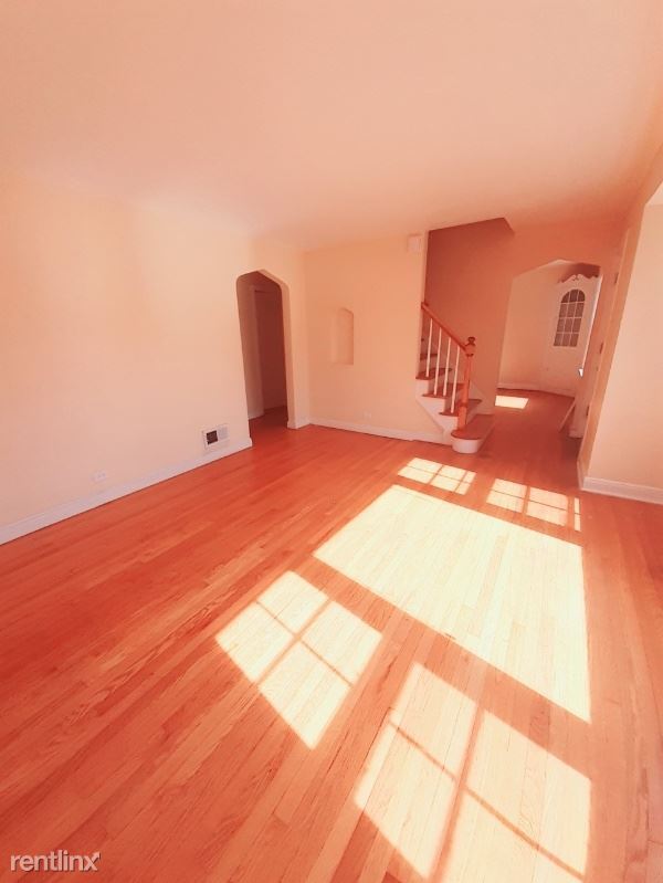 Building Photo - 3 br, 1 bath House - 3106 Woodworth Pl