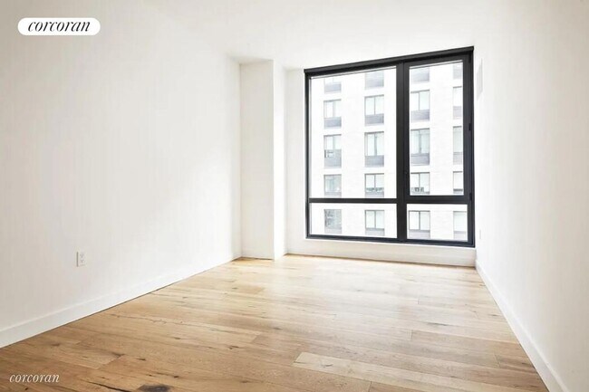 Foto del edificio - 23 W 116th St