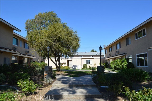 Foto del edificio - 3169 Quartz Ln