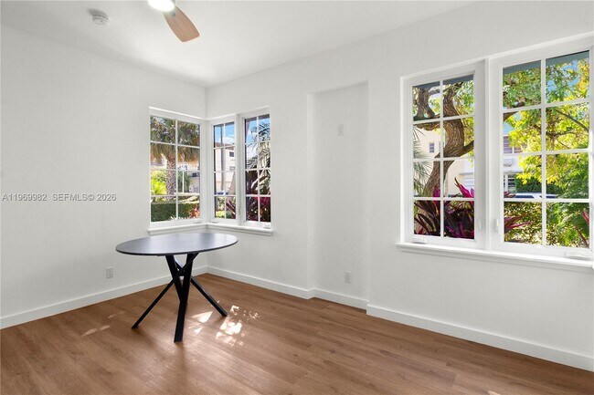 Foto del edificio - 1009 Meridian Ave