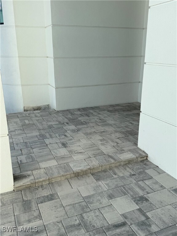 Foto del edificio - 4627 NW 32nd St