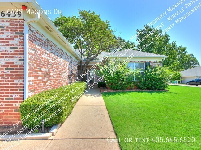 Foto del edificio - 6439 Masons Dr