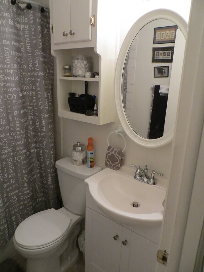 Foto del edificio - 116 Woodland Ct