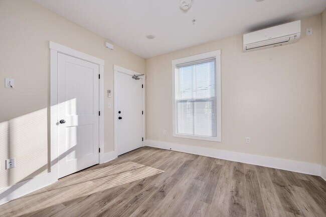 Foto del edificio - 553 Islington St