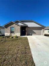 Building Photo - 846 Freedom Cir