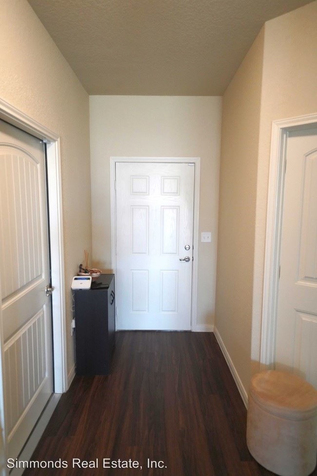 Foto del edificio - 4 br, 2.5 bath House - 6115 Travis Summit