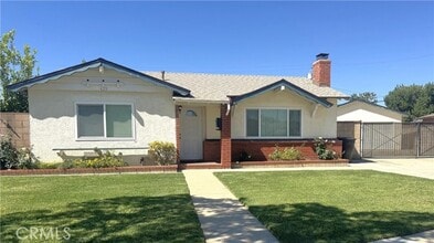 Building Photo - 623 N Rimhurst Ave