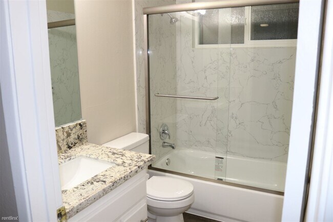 Building Photo - 2 br, 1 bath Condo - 9055 Folsom Blvd /1Ba...