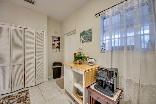 Building Photo - 8416 Bernwood Cove Loop