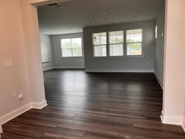 Building Photo - 753 Cormiche Ln