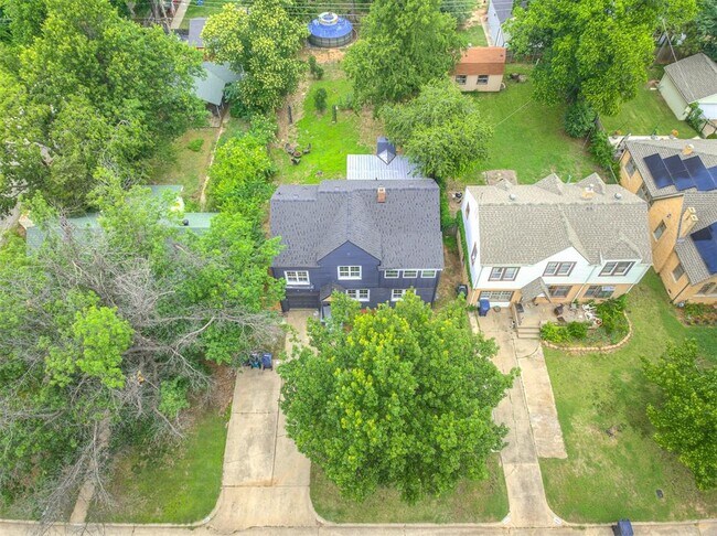 Building Photo - 3157 NW 25th St