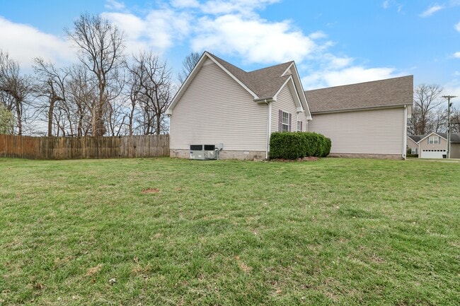 Building Photo - 3809 Man O War Blvd