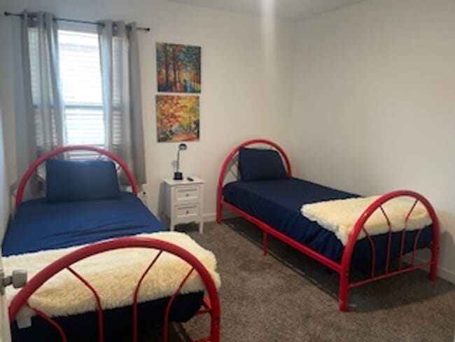 Foto del edificio - Beautiful Move-In Ready Two-Story Home in Silverbell Crossing!