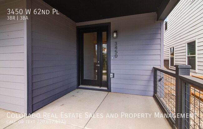 Building Photo - 3 Bedroom, 2 Bath Lake front House