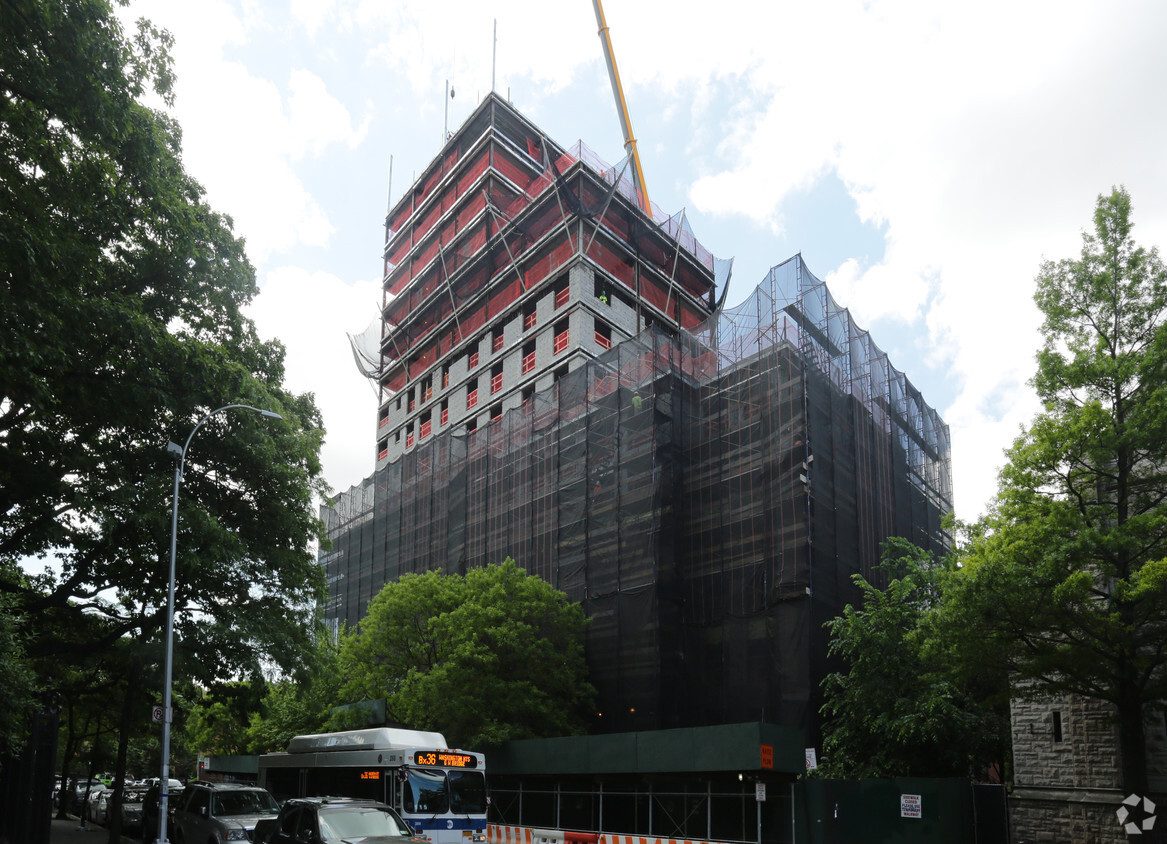 Foto principal - Lambert Houses Redevelopment