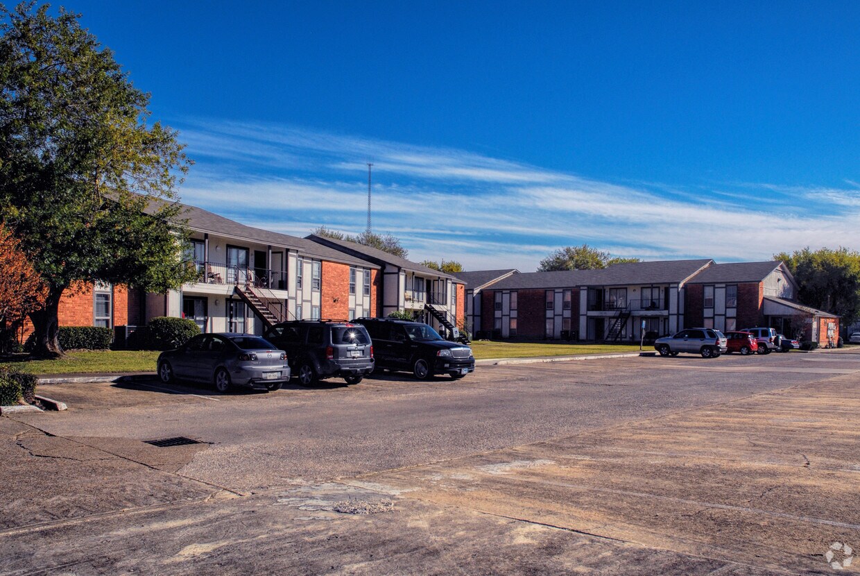 Country Terracer Village I - Country Terrace Village I