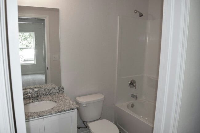 Building Photo - 12481 Mizell Ave