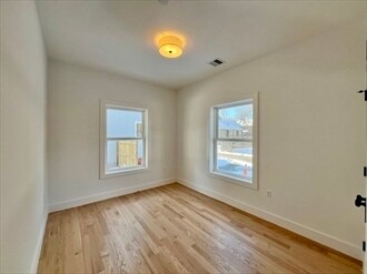 Foto del edificio - 140 Arlington St