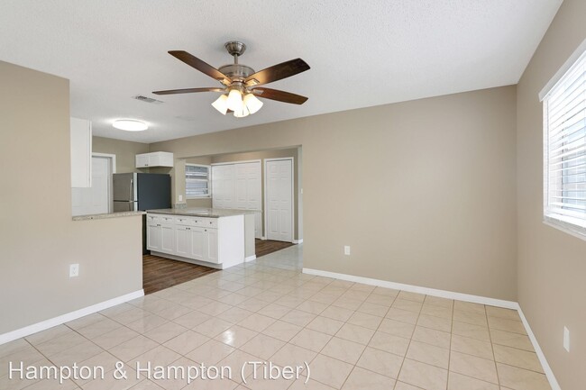 Building Photo - 4 br, 2 bath House - 8616 N MULBERRY ST