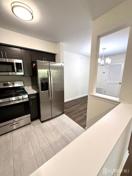 Foto del edificio - 1238 Waterford Dr