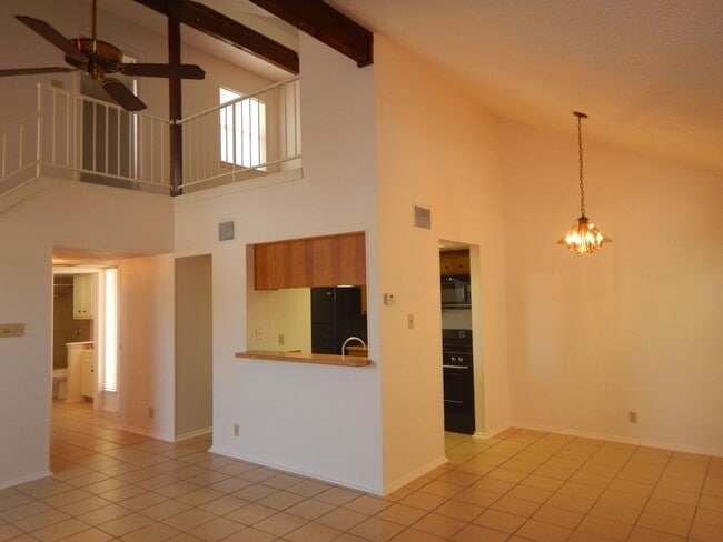 Building Photo - 14304 Indian Woods