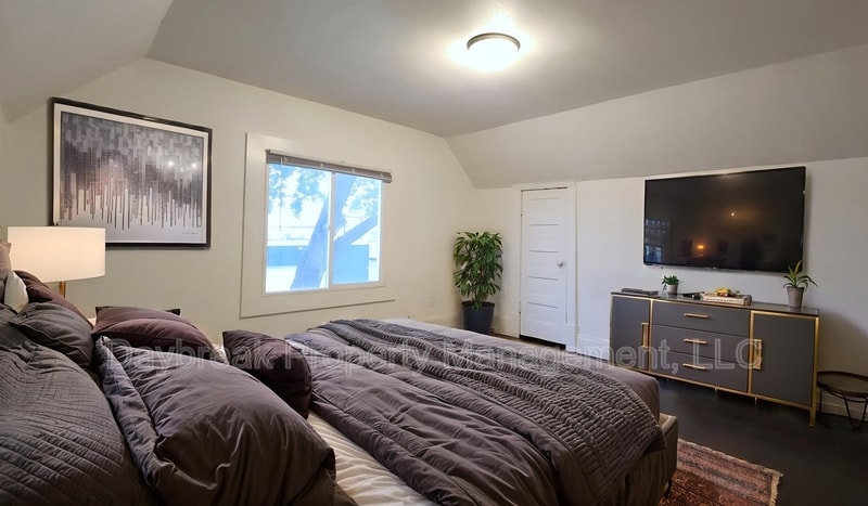 Foto principal - 6 11th St S