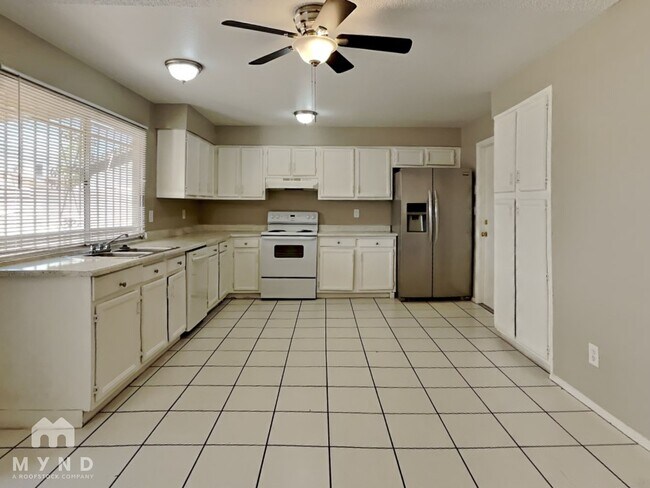 Foto del edificio - 4045 E Nancy Ln