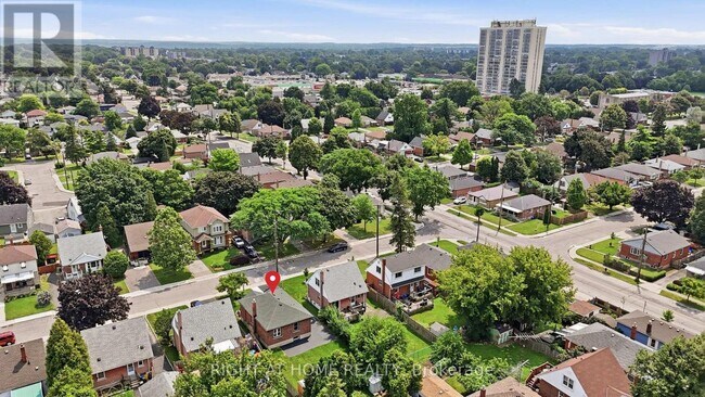 Photo du bâtiment - 156 E 36th St