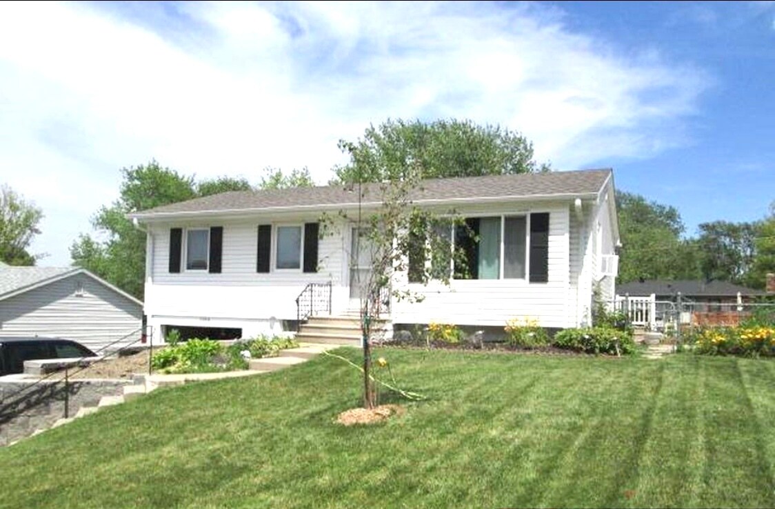 3369 S 127th Ave, Omaha, NE 68144 House Rental in Omaha, NE