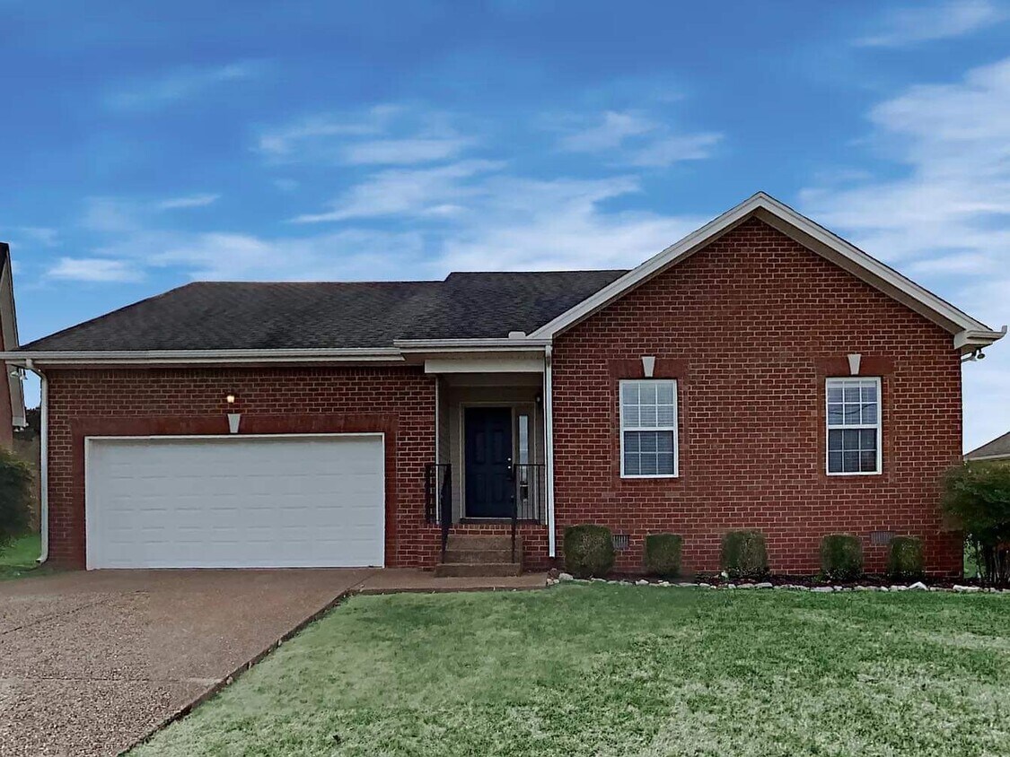 105 Cambridge Dr, Gallatin, TN 37066 House Rental in Gallatin, TN