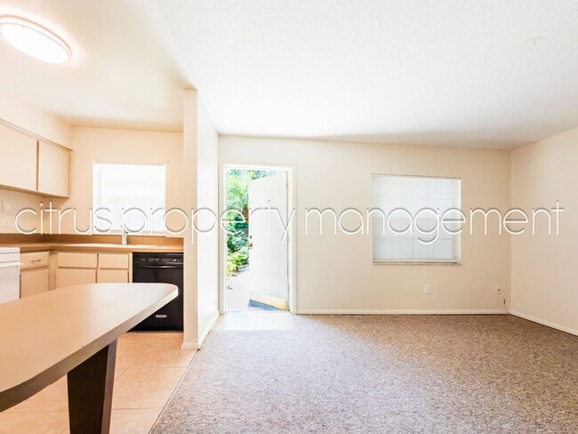 Building Photo - Rarely Available 1/1 at McLean Apartments in College Park!