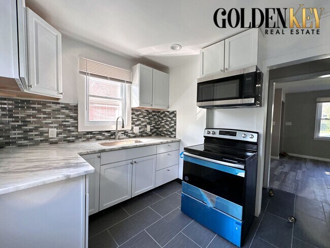 Foto del edificio - Newly Remodeled Westside 3 Bedroom Home!