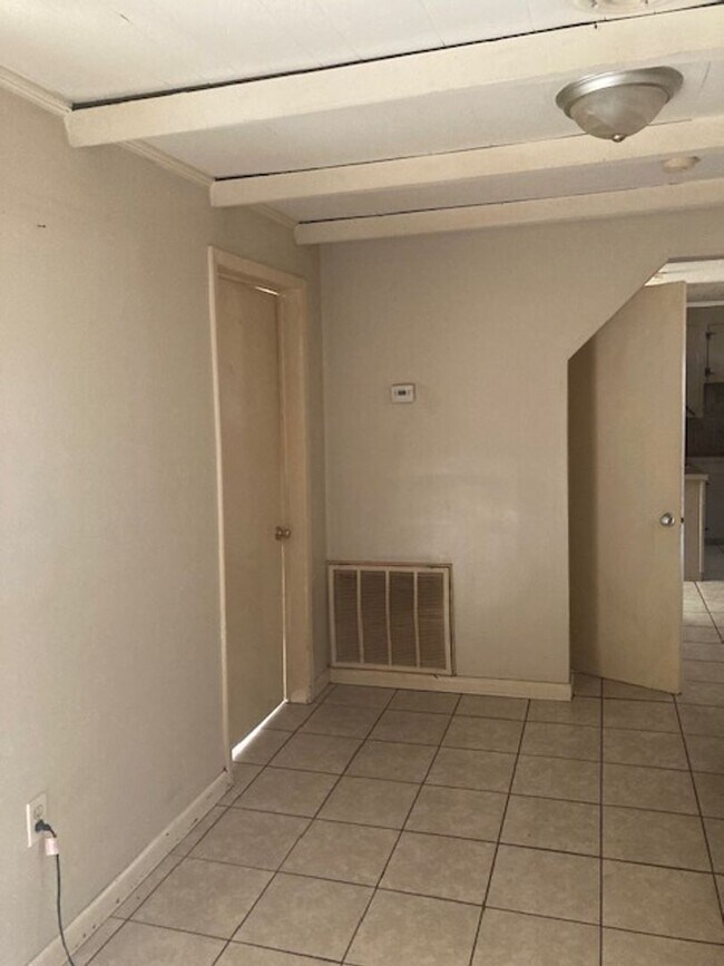 Foto del edificio - Long Beach 2 Bedroom