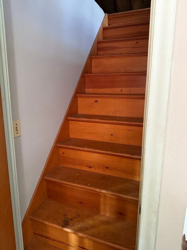 Foto del edificio - 182 Arnoldale Rd