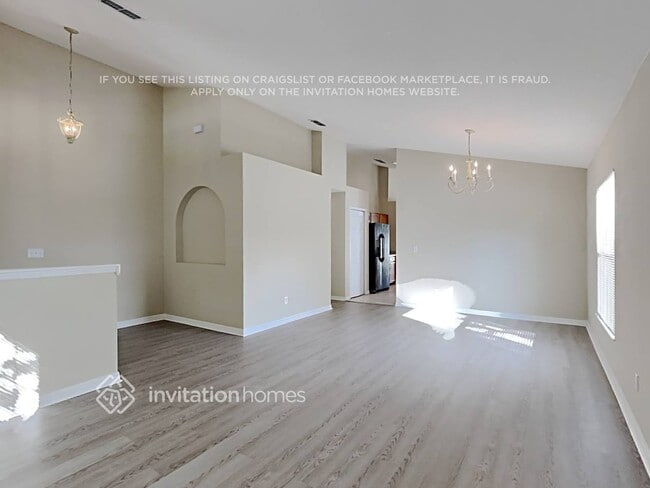 Building Photo - 4610 Sandhurst St