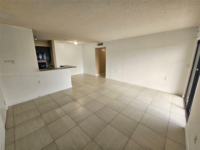 Foto del edificio - 19760 SW 103rd Ct