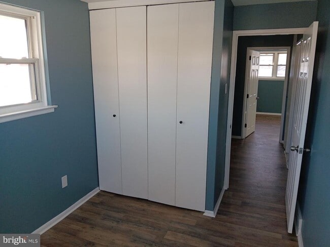 Building Photo - 1310 Patrick Henry Pl