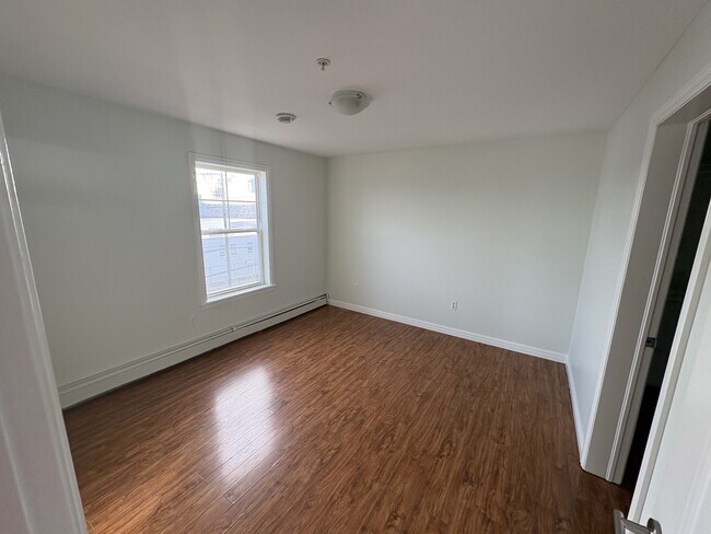 Bedroom - 3150 Barrington St