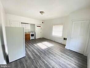 Building Photo - 4635 Leiper St
