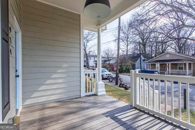 Foto del edificio - 974 Mauldin St SE