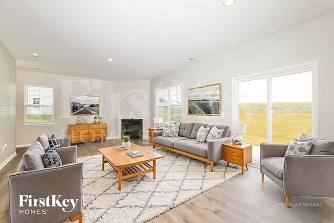 Foto del edificio - 174 Lisa Ln