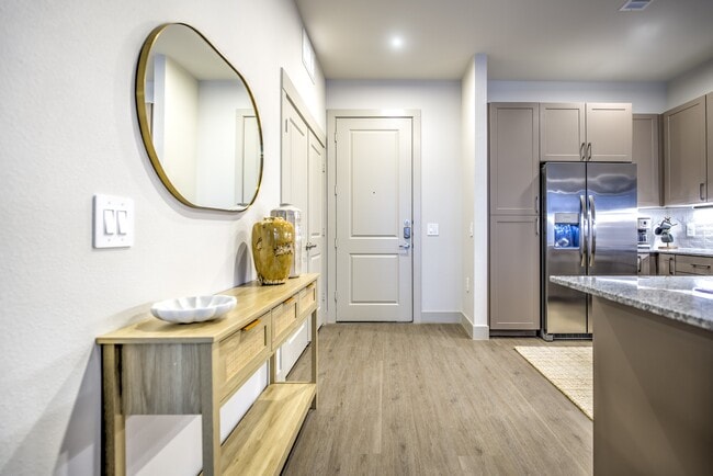 Building Photo - Alexan by the Galleria