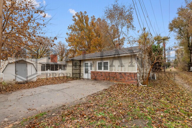 Foto del edificio - 209 N Topeka St